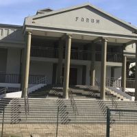 Detento tenta escrever iniciais de facção em cela do fórum de Itajaí