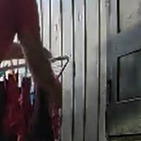 Tarado furta calcinhas no varal de avó, mãe e filha