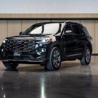 Ford cria SUV híbrido exclusivo para o Papa