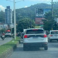 Acidente no Morro Cortado travou a Osvaldo Reis