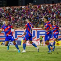 Marcílio vende ingressos a R$ 5 e R$ 10 para estreia na Série D