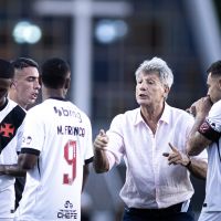 Vasco visita o Coritiba ainda invicto sob o comando de Renato Gaúcho