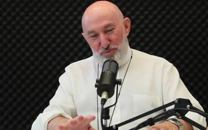 Márcio Vignoli anunciou em vídeo que próximo passo é chegar ao Cairo