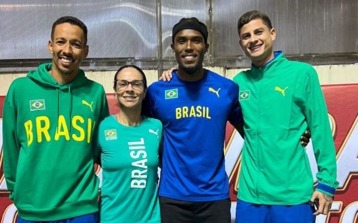 Atletas, técnico e fisioterapeuta de BC integraram delegação brasileira (Foto: Divulgação)