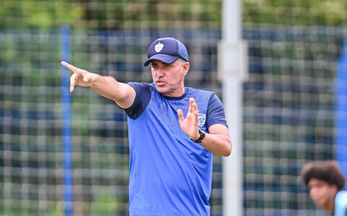 Barra pode até perder por um gol de diferença para a Chape para ser campeão (Foto: Tiago Winter)