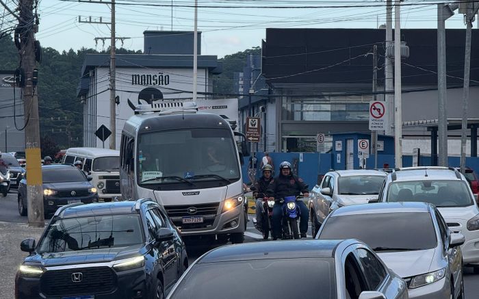 Quarta-feira de paciência: filas na BR 101 e nos acessos de Itajaí