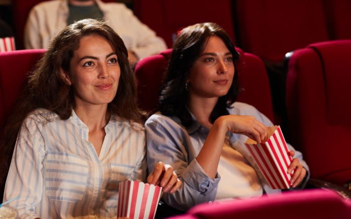 Ingressos saem pela metade do preço, inclusive para a sala PRIME (Foto: Envato)