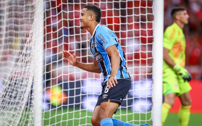 Gustavo Martins marcou o gol do Grêmio na decisão (Foto: Lucas Uebel/Grêmio)