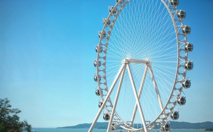 Roda-gigante de 60 metros de altura ficará no novo cartão postal da cidade (Foto: Divulgação)