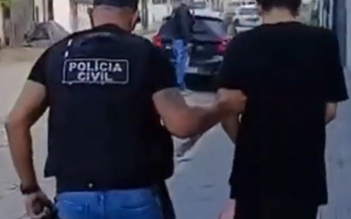 Menor foi levado para centro de internamento na noite de segunda (Foto: Reprodução) 