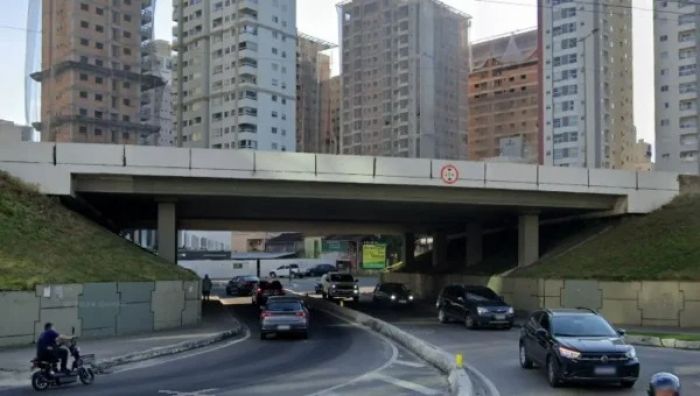 Motoristas devem usar acessos alternativos durante bloqueio no km 150 (Foto: Divulgação)