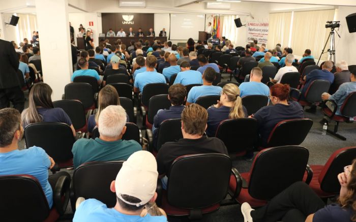 Lideranças relataram prejuízos causados por quedas de energia (Foto: Divulgação)