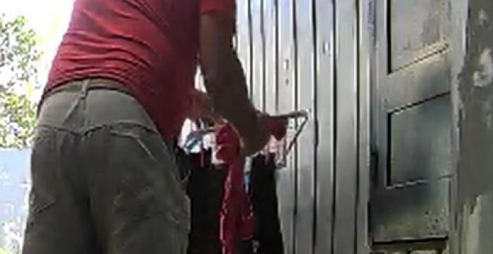 Moradoras relatam série de furtos de calcinhas na vizinhança e suspeitam de homem que age à noite (Foto: Reprodução)