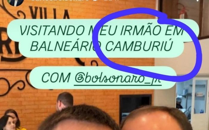 Carlos Bolsonaro deu mancada em postagem com o irmão em BC