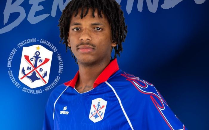 Robinho atua pela ponta esquerda e defendeu outros clubes mineiros (Foto: Divulgação)