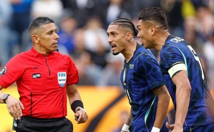 Jogadores se lesionaram contra a França e desfalcam a seleção nesta terça-feira