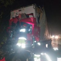 Caminhoneiro que causou tragédia em Itajaí morre em acidente em SP