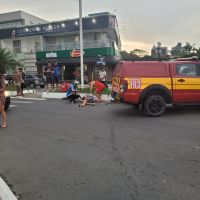 Motociclista fica ferido em batida com Renegade em BC