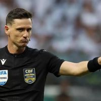 Árbitro catarinense é confirmado na Copa do Mundo