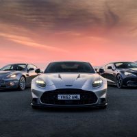 Vanquish completa 25 anos e chega com mais de 800 cavalos