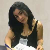 Autora de suspense Juliete Vasconcelos é destaque na BCX Blumenau