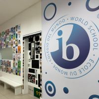 Escola em Itajaí aposta em ensino internacional e formação para o mundo