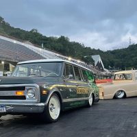 Desfile leva 500 carros antigos às ruas de BC