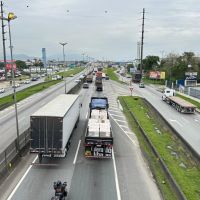 BR 101 tem lentidão em Itajaí e BC anuncia interdições no trânsito