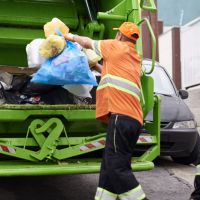 Prefeitura rompe contrato da coleta de lixo em Navegantes