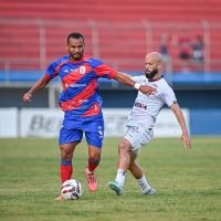 Marcílio é derrotado pelo Blumenau em casa