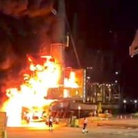 Urgente: Incêndio em guindaste do porto de Itajaí