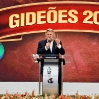 Governador participa da abertura dos Gideões em Camboriú