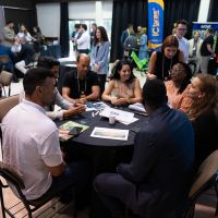 Evento reúne empresas de mais de 20 países em Itajaí