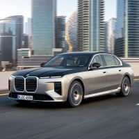 BMW i7 inaugura nova era tecnológica da marca