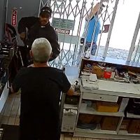 Joalheiro é assaltado após marcar atendimento pelo WhatsApp