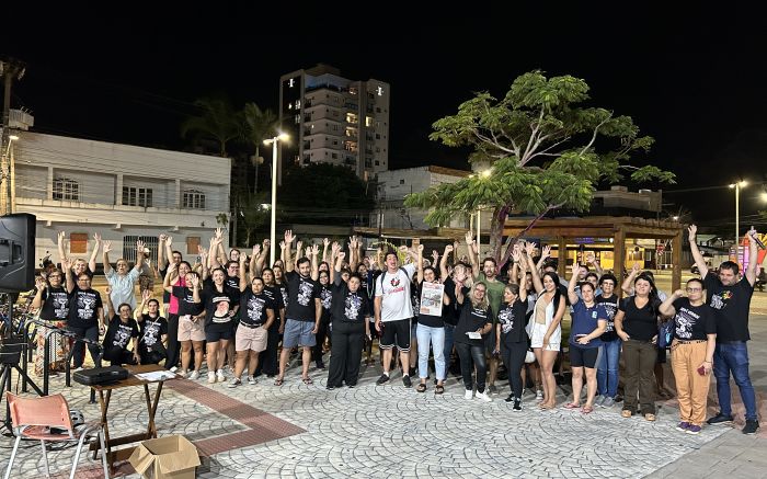 Assembleia geral votou pela paralisação na noite de terça-feira (Foto: Divulgação/Sindifoz)