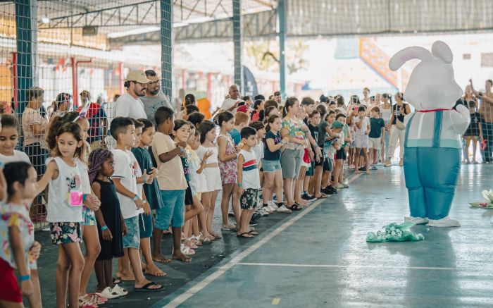 Programação também teve brinquedos infláveis, pipoca e algodão doce (Foto: Divulgação)