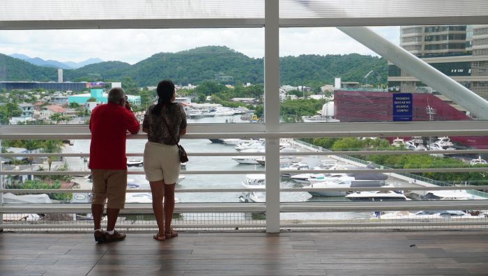 Sexta, sábado e domingo têm atrações na praça Tamandaré (Foto: Paulo Giovany)