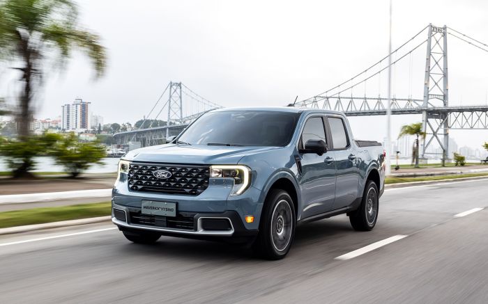 Modelo híbrido agora tem tração integral e consumo de até 15,4 km/l