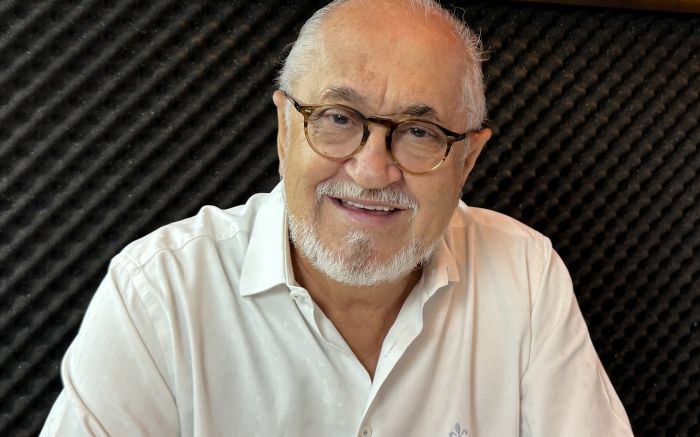 Carlos Humberto Silva, o titular da pasta, entrou em férias nesta quarta-feira