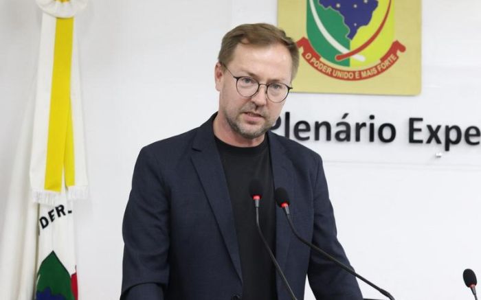 Chefe de gabinete pediu exoneração do cargo nesta segunda-feira