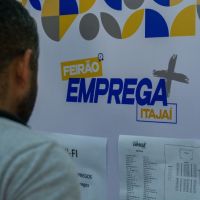 Feirão com mais de 1100 vagas rola em Itajaí