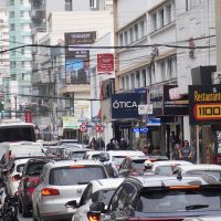 Comércio de BC teve alta de 25% nas vagas temporárias