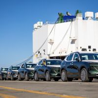 Geely bate recorde e ultrapassa 10 mil carros vendidos no Brasil