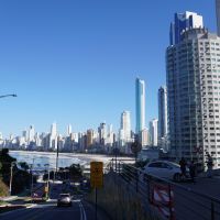 Lei barra arranha-céu na Estrada da Rainha