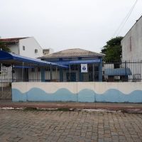 Mãe denuncia uso excessivo de TV com bebês em creche de Itajaí