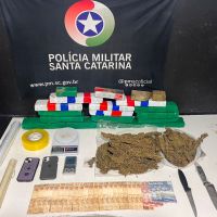 Casal é preso com mais de 13 kg de drogas no São Vicente