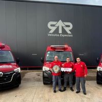 Bombeiros voluntários de Navegantes e Barra Velha recebem novas ambulâncias