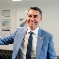 As mentiras que Flávio Bolsonaro já contou
