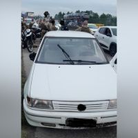 Casal furta carro em Itajaí e é preso após perseguição